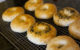 Bagels on a cooling rack. (Photo by Joey Rozler via Flickr/Creative Commons https://flic.kr/p/donYMH)