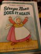 Tomie de Paola autographs a copy of Strega Nona Does It Again to my kid